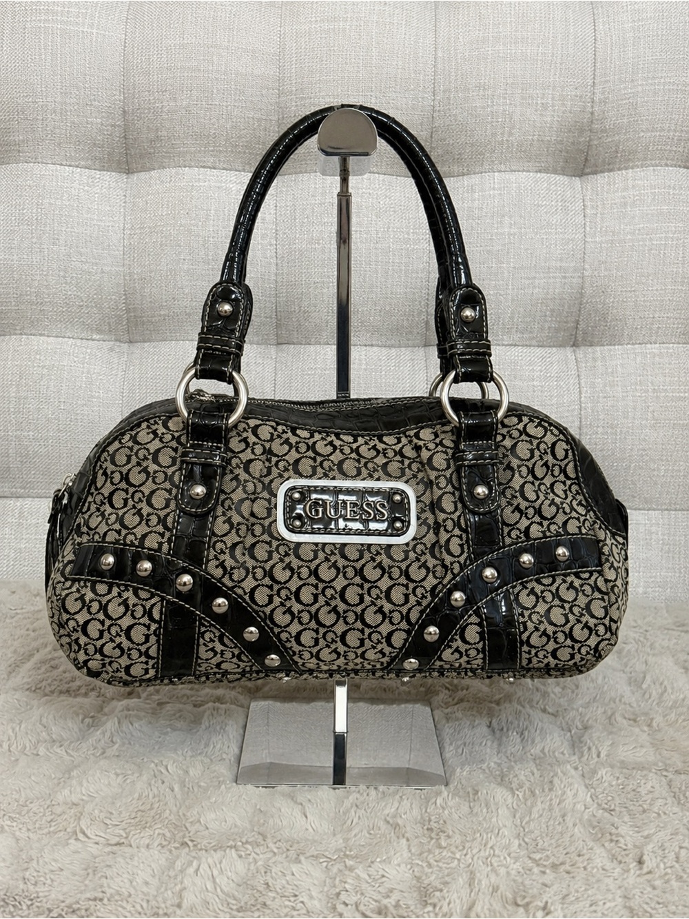 Vintage GUESS Monogram Black and Beige Logo Satchel